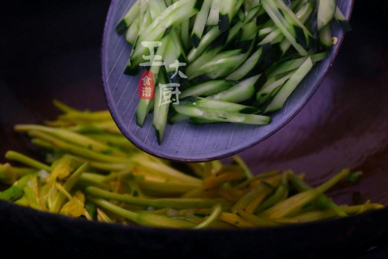 家常美味，黃花菜的做法大全，家常美味，黃花菜做法大全攻略